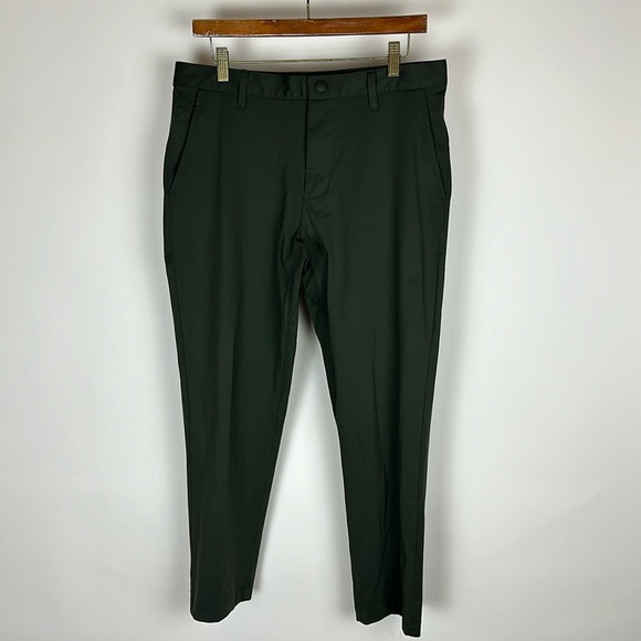 Rhone Commuter Slim Fit Pants Men’s SZ 32 Green Stretch Performance Chino